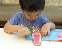 Load image into Gallery viewer, Healthy Baby Board Book Bundle: Eating & Brushing (Set of 2) • 健康寶寶遊戲書:吃飯刷牙我都會!