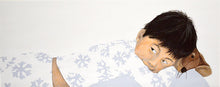 Load image into Gallery viewer, A Big Bed for Little Snow (English)
