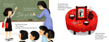 Load image into Gallery viewer, Dumpling Dreams: How Joyce Chen Brought the Dumpling from Beijing to Cambridge (English)