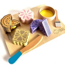 Load image into Gallery viewer, Bitty Bao: 13-Piece Magnetic Wooden Mooncake Toy Set
