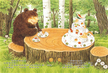 Load image into Gallery viewer, Big Bear and Little Dormouse: Forest Friends • 大熊與小睡鼠：森林裡的好朋友
